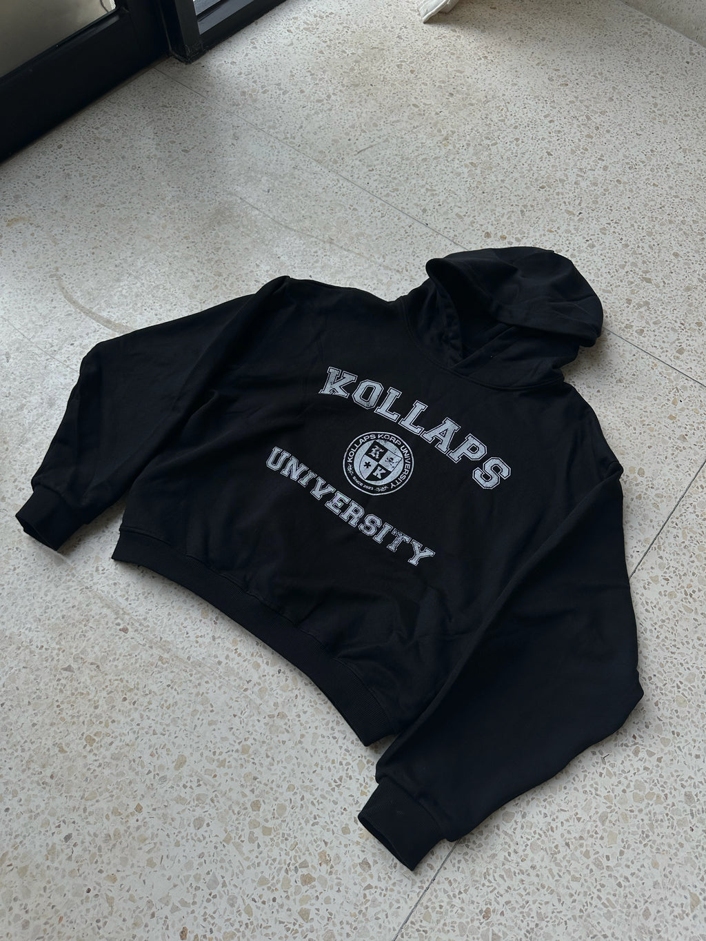 UNIVERSITY HOODIE